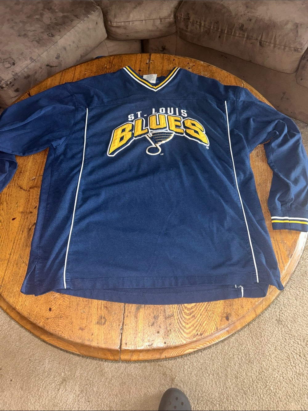 St. Louis Blues sweatshirt